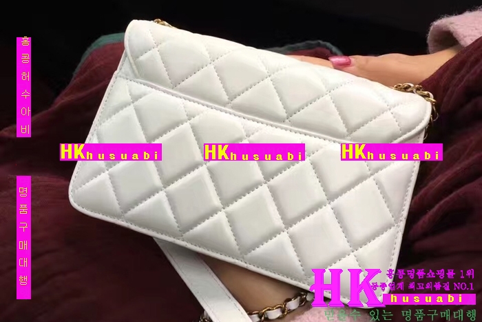 NEW ���� �Ż� ����Ų ĳ��� ������ ü�� ũ�ν��� CH170405-59