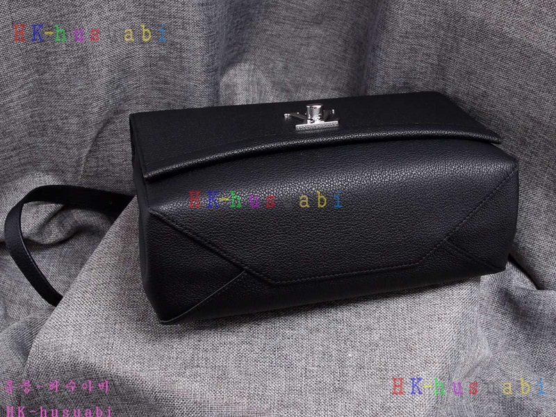 �ڹ̷��ޡ�NEW ���̺��� ���� ����� M50250-1