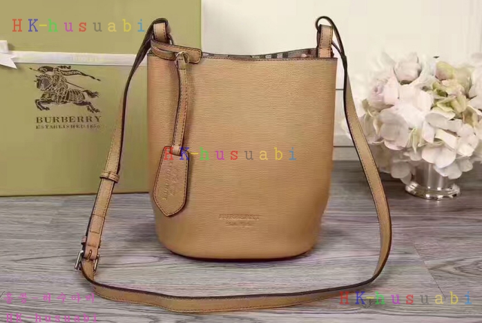 NEW 17S/S ������ �Ż� ���� ���̸��� üũ ũ�ν��ٵ� ��Ŷ �� 40571511