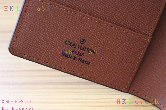 NEW 17F/W ���̺��� �Ż� ������ �������� LV8600097