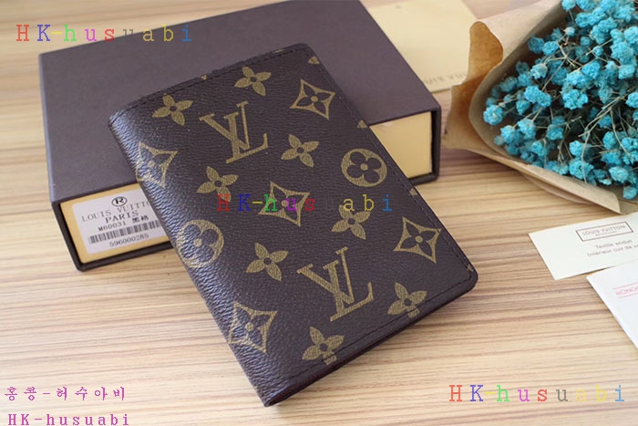 NEW 17F/W ���̺��� �Ż� ������ �������� LV8600097