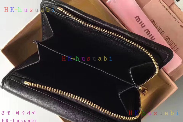 �ڹ̷��ޡ� �̿�̿� ������ ������ MU1122