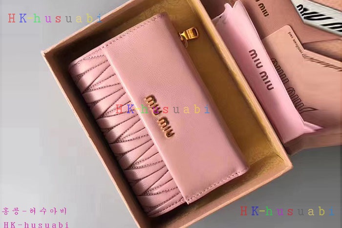 �ڹ̷��ޡ� �̿�̿� ������ ������ MU1122-2