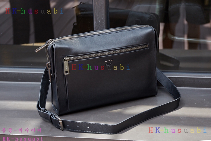 �ڹ̷��ޡ� ��� �Ż� ũ�ν��� F0448