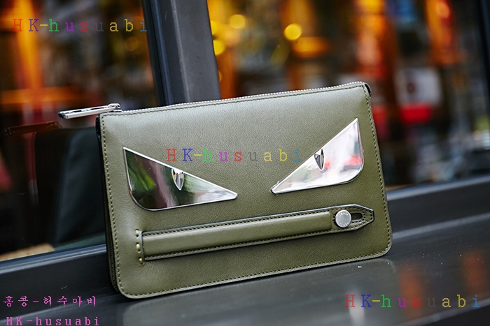 �ڹ̷��ޡ� ��� �Ż� Ŭ��ġ�� F0447