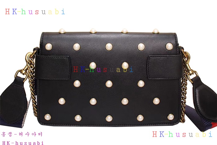 �ڹ̷��ޡ� ���� ��ε���̹�   GU 453778