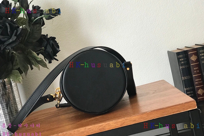 �ڹ̷��ޡڷ��̺��� ������ M53044