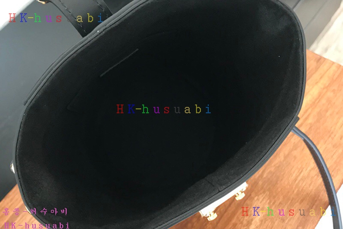 �ڹ̷��ޡڷ��̺��� ������ M53044