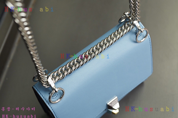 �ڹ̷��ޡ����  ĭ ���� ü�ι� FD 98854