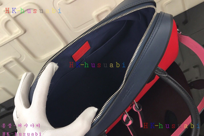 �ڹ̷��ޡ� ���̺��� ƥ������ M53443