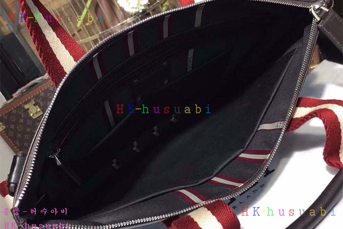 �ڹ̷��ޡ� �߸� �Ż� �������� BL700170