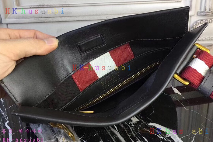 �ڹ̷��ޡ� �߸� ������ ũ�ν��� BL52088