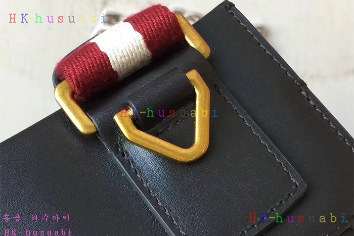 �ڹ̷��ޡ� �߸� ������ ũ�ν��� BL52088