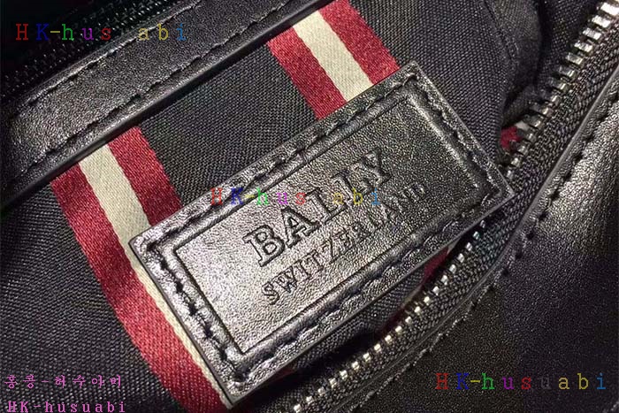 �ڹ̷��ޡ� �߸� ������ ũ�ν��� BL520170-2