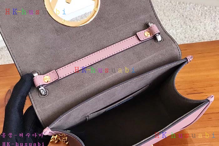 �ڹ̷��ޡ���� ĭ���� �����  FD6558120-2