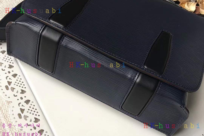 �ڹ̷��ޡ� ���̺��� ������ ũ�ν��� M53404-2