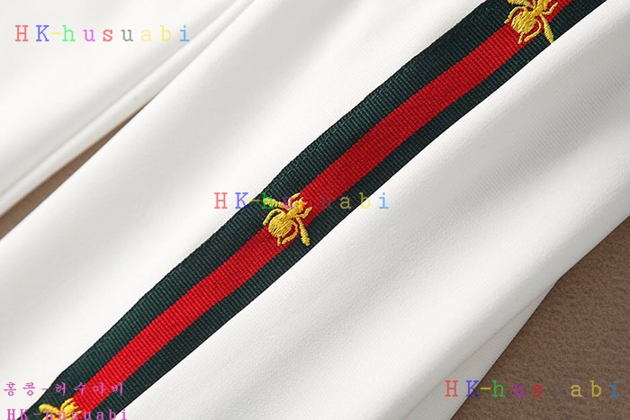 NEW ���� ������ �򸮴׼�Ʈ GU 555488