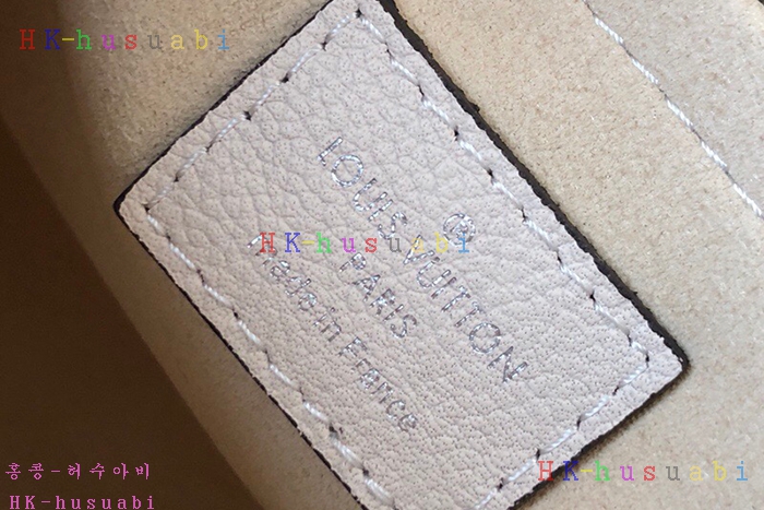 �ڹ̷��ޡ� ���̺��� ���̶��� BB M53080