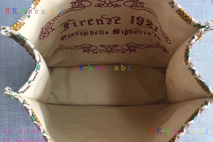 �ڹ̷��ޡ� ���� ĵ���� ���۹� GU 101819-2