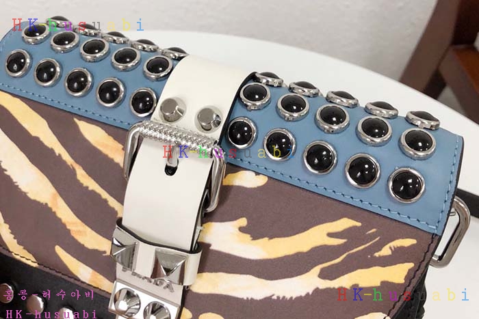 �ڹ̷��ޡ�2018SS  ����� ���͵� ��Ƽ ����� P 1BD121-2