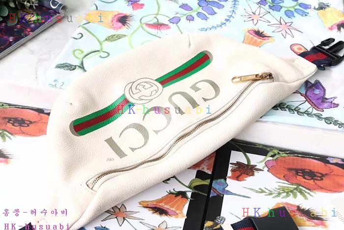 NEW 2018SS  ���� ��Ʈ�� ���� GU 493869-4