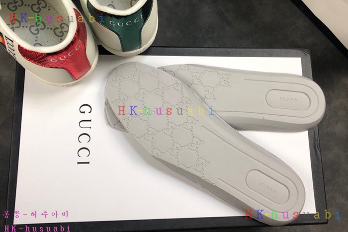 NEW 2018SS ���� ����Ŀ�� GU  778411