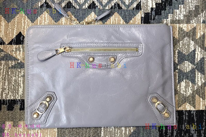 �ڹ̷��ޡ� �߷��þư� Ŭ��ġ�� BL 356A-2