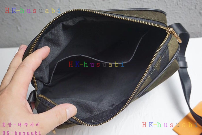 �ڹ̷��ޡ� 2018SS ���̺��� �ƿ����� �޽�����  LV M33437