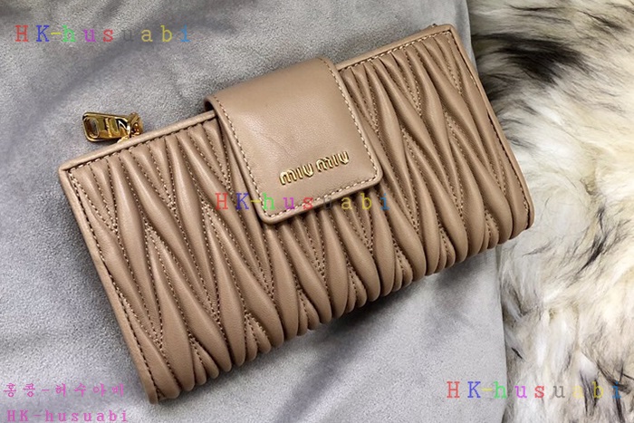 �ڹ̷��ޡ� �̿�̿� ��Ʋ�� ���� M 5ML015