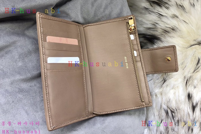 �ڹ̷��ޡ� �̿�̿� ��Ʋ�� ���� M 5ML015