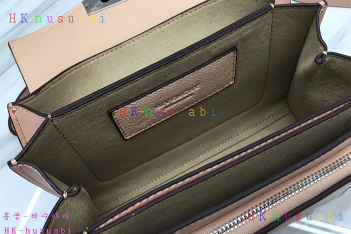 �ڹ̷��ޡ� ����� GV3 ũ�ν��� GV 50101