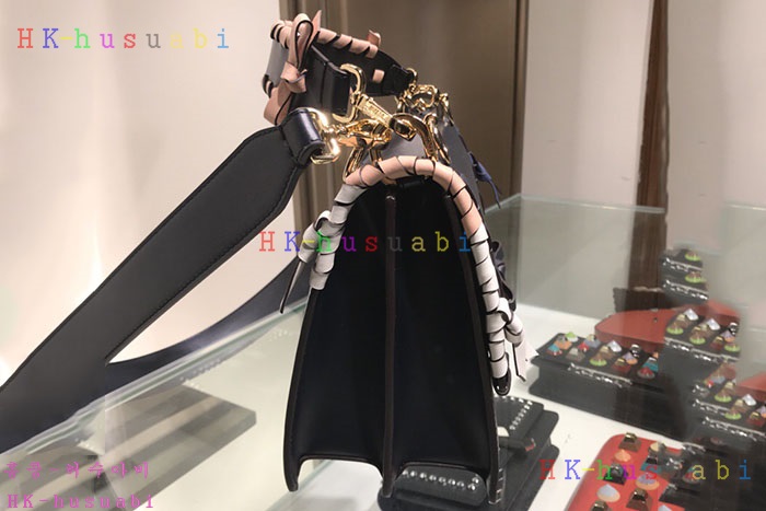 �ڹ̷��ޡ� ��� ĭ���̹� �Ż�  FD 88554-3