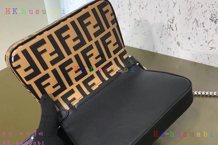 �ڹ̷��ޡ� ��� ĭ ���� ũ�ν��� FD 8878