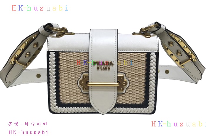 �ڹ̷��ޡ� ����� ī�̿���  P 1BD045