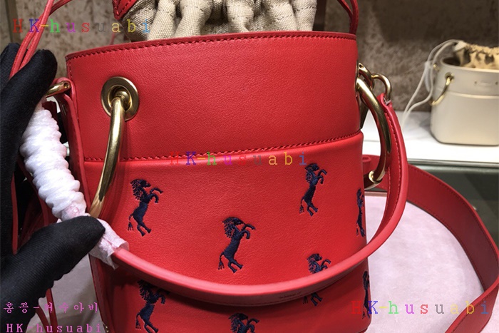 �ڹ̷��ޡ� ���ο� ���� ��Ŷ�� C 22877