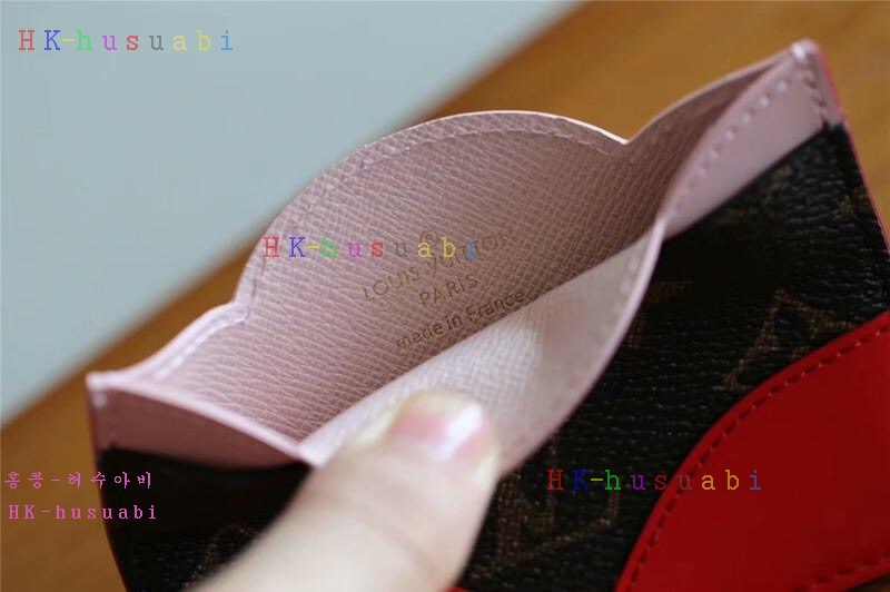 �ڹ̷��ޡ� ���̺��� ī������ M61733