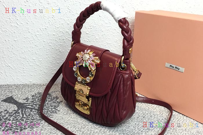 �ڹ̷��ޡ� �̿�̿� ���׶�� ����� M 5BH111-3