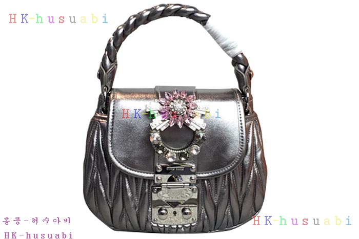 �ڹ̷��ޡ� �̿�̿� ���׶�� ����� M 5BH111-4