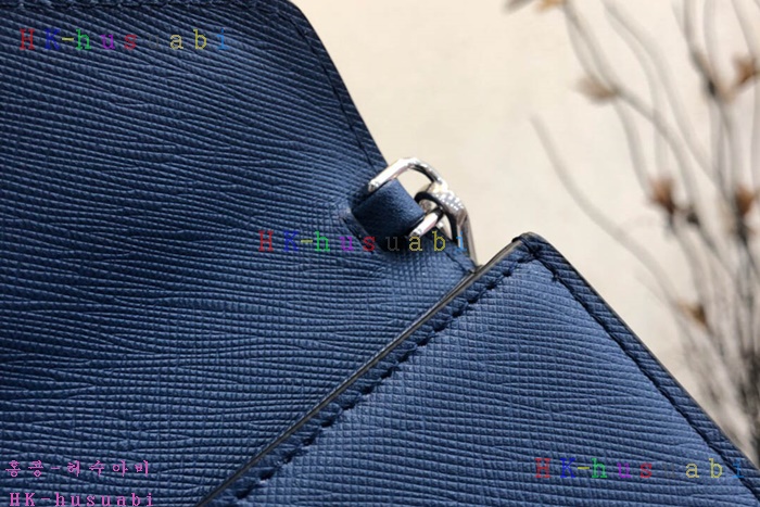 �ڹ̷��ޡ� ����� ���ũ�� ü�� ũ�ν��� P 1DH044