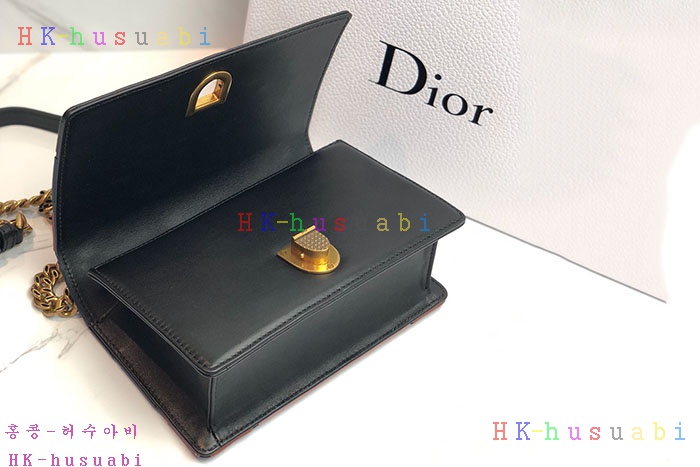 �ڹ̷��ޡ� ��� ����� ü�ι�  DR 0421#