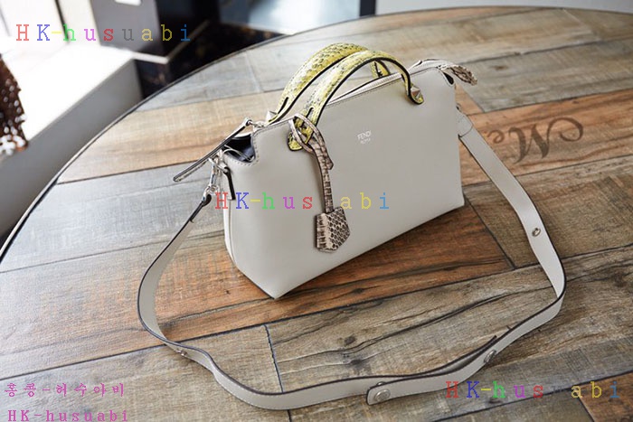 �ڹ̷��ޡ� ��� ���̴����� ����� F 8BL1245QJF14QD-4