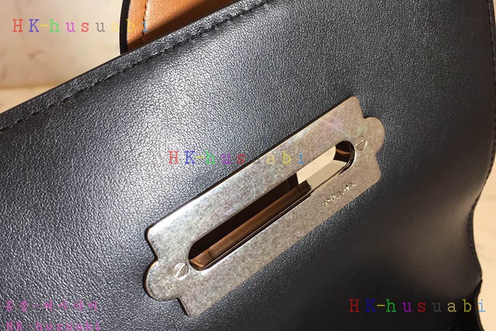 �ڹ̷��ޡ� ����� ī�̿��� PR 1BD045-2