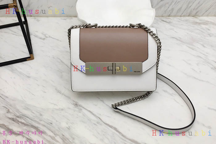 �ڹ̷��ޡ� ����� ���기 ����� PR 1BD156-2-1