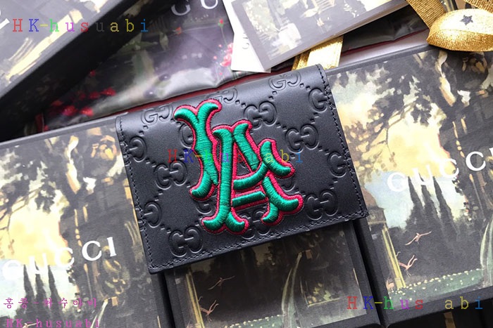 �ڹ̷��ޡ� ���� LA������ ��ġ ������ GU 547789-2