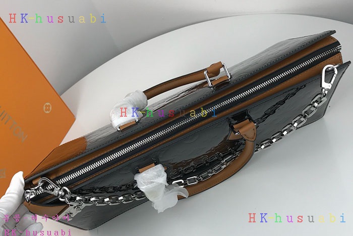 �ڹ̷��ޡ� 2019SS ���̺��� ũ���� ��帮�� LV M44371-5