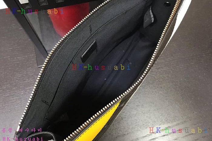 �ڹ̷��ޡ� ��� �ΰ� Ŭ��ġ�� FD 775890