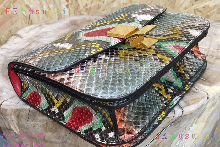 �ڹ̷��ޡ� ������ �ڽ��� CL 164173 (����)