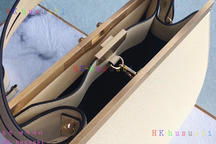 �ڹ̷��ޡ� 2019SS ���̺��� ��Ƽ ������ ��Ʈ�� LV M52719