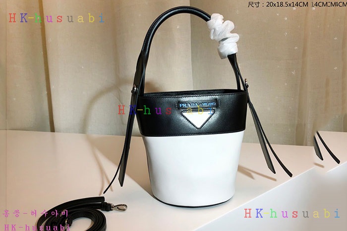 �ڹ̷��ޡ� ����� �̴� ��Ŷ�� P 1BE015-4