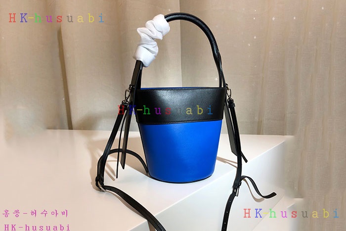 �ڹ̷��ޡ� ����� �̴� ��Ŷ�� P 1BE015